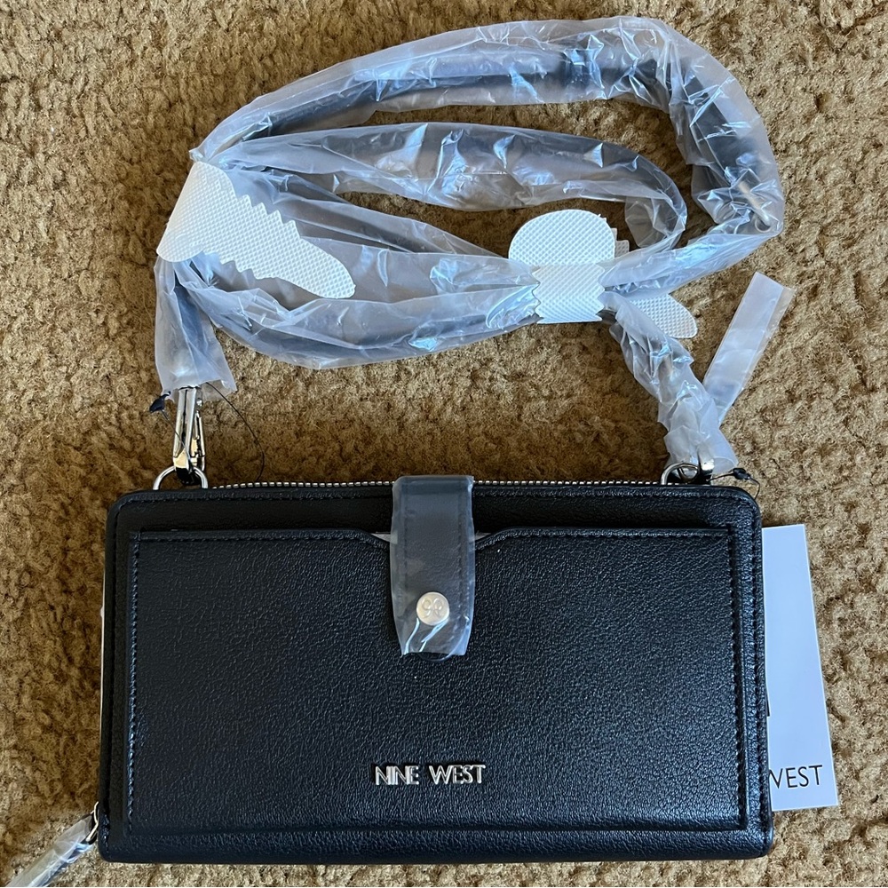 Nine West Elegant Black Crossbody Bag